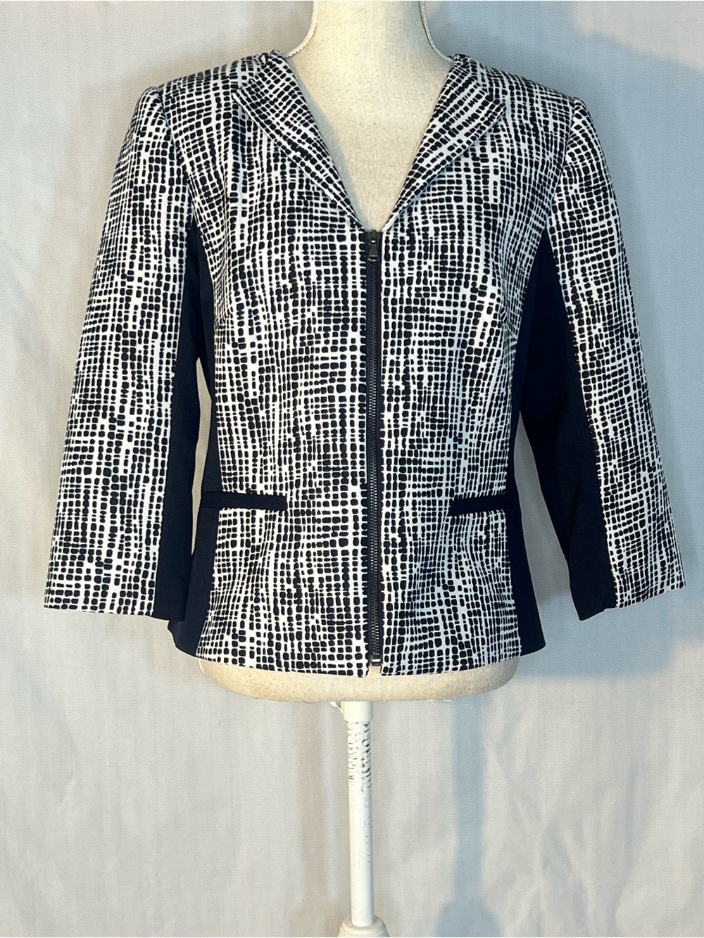 isabella Suits Jacket Navy Blue & White Abstract Print Zipper Front Lined 10 👍